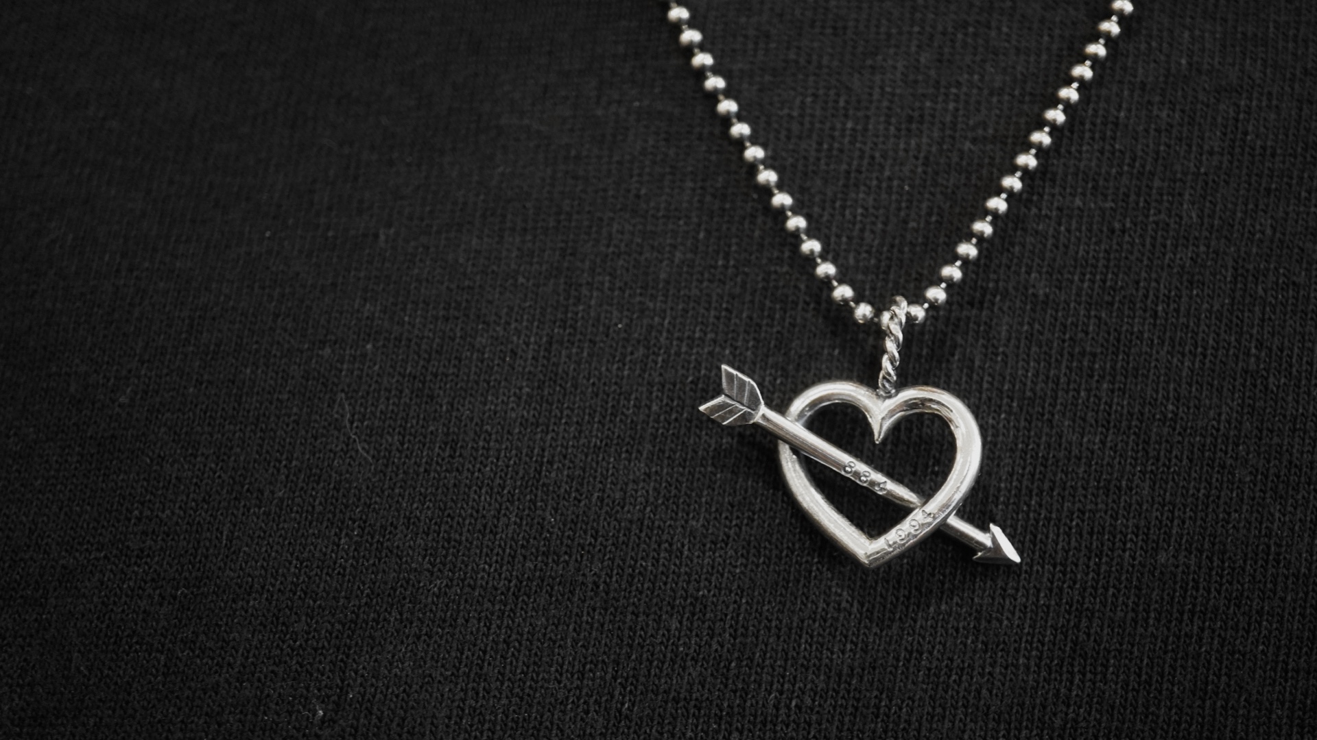 an arrow shot heart 〜オリジナルペンダント〜